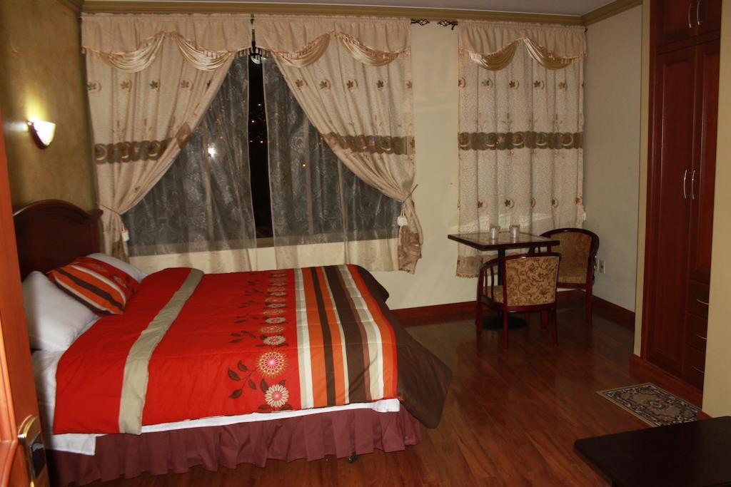 Golden Palace La Paz Værelse billede